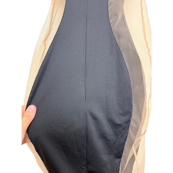 God Save Queens Blair Dress NWT Sz. S - Picture 8 of 8